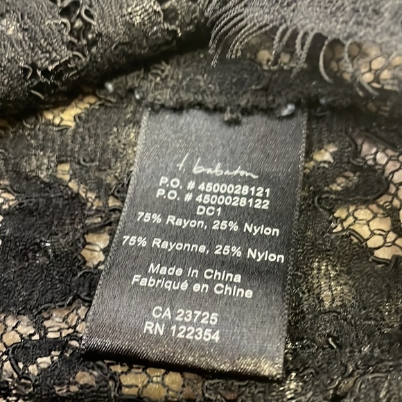 T. Babaton Black Lace Sheer Blouse 3/4 Sleeves, Zip Back Sz 6 - Picture 7 of 7